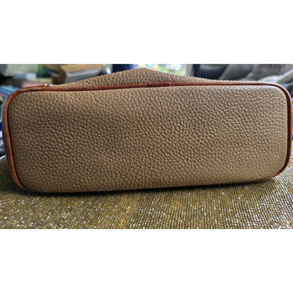 Dooney and Bourke Crossbody Pebble Leather - Picture 14 of 16